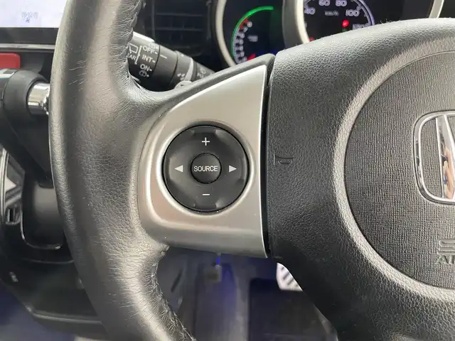 ホンダ Ｎ ＢＯＸ 2トーン G ターボ Lパッケージ 滋賀県 2015(平27)年 7.4万km プレミアムホワイトパールⅡ 社外8インチナビ/（CD/DVD/BT/フルセグTV）/バックカメラ/後席フリップダウンモニター/D/Nシートヒーター/ベンチシート/フルフラットシート/チップアップシート/両側パワースライドドア/レーダークルーズコントロール/コーナーセンサー/レーンキープアシスト/衝突被害軽減ブレーキ/LEDヘッドライト/オートライト/スマートキー/ETC