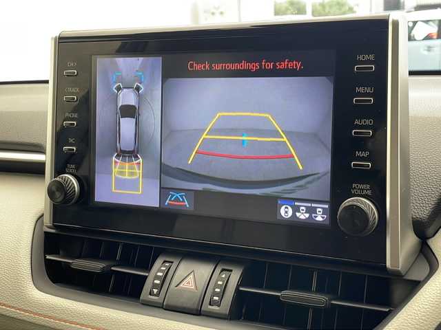 トヨタ ＲＡＶ４ ハイブリッド アドベンチャー 沖縄県 2022(令4)年 8.5万km アッシュグレーメタリック/グレイッシュブルー 純正ディスプレイオーディオ/　（Bluetooth/フルセグTV/AM/FM）/パノラマルーフ/ドライブレコーダー/ETC2.0/パノラミックビューモニター/トヨタセーフティセンス/・衝突被害軽減ブレーキ (プリクラッシュセーフティ)																									/・ハンドル操作サポート (レーントレーシングアシスト)																									/・追従ドライブ支援機能 (レーダークルーズコントロール)																									/・車線はみ出しアラート (レーンディパーチャーアラート)																									/・自動ハイビーム (オートマチックハイビーム)																									/ブラインドスポットモニター/電動リアゲート/レザーシート/メモリ付パワーシート/シートエアコン/シートヒーター/電動サイドブレーキ/ステアリングヒーター/オートハイビーム/クリアランスソナー/LEDヘッドライト/オートライト/スマートキー/スペアキー/プッシュスタート/純正フロアマット/純正19インチアルミホイール