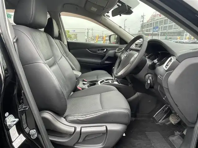 日産 エクストレイル 20X ブラックエクストリーマーX エマB 島根県 2015(平27)年 2.1万km ダイヤモンドブラック パートタイム4WD/前席シートヒーター/スマートキー/プッシュスタート/ビルトインETC 　/オートライト　/アイドリングストップ /ダウンヒルアシストコントロール/コーナーセンサー　/純正アルミホイール　/純正フロアマット/横滑り防止装置　/スペアキー1本　/　