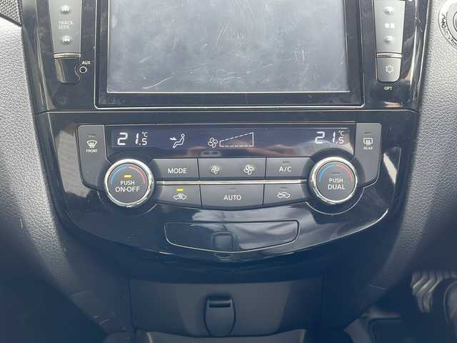 日産 エクストレイル 20X ブラックエクストリーマーX エマB 富山県 2015(平27)年 2.1万km ダイヤモンドブラック パートタイム4WD/前席シートヒーター/スマートキー/プッシュスタート/ビルトインETC 　/オートライト　/アイドリングストップ /ダウンヒルアシストコントロール/コーナーセンサー　/純正アルミホイール　/純正フロアマット/横滑り防止装置　/スペアキー1本　/　