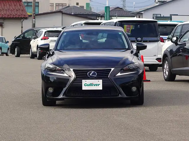 レクサス ＩＳ 300h 山形県 2013(平25)年 6.6万km ブラック 純正SDナビ/　　【CD DVD BD BT フルセグ USB AUX MSV】/バックカメラ/レーダークルーズコントロール/LEDオートヘッドライト/ハーフレザーシート/シートヒーター/純正17インチアルミホイール/コーナーセンサー/ステアリングスイッチ/パドルシフト/電動格納ウィンカーミラー/フォグランプ/スマートキー/ETC2.0