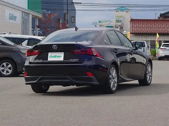 レクサス ＩＳ 300h 山形県 2013(平25)年 6.6万km ブラック 純正SDナビ/　　【CD DVD BD BT フルセグ USB AUX MSV】/バックカメラ/レーダークルーズコントロール/LEDオートヘッドライト/ハーフレザーシート/シートヒーター/純正17インチアルミホイール/コーナーセンサー/ステアリングスイッチ/パドルシフト/電動格納ウィンカーミラー/フォグランプ/スマートキー/ETC2.0