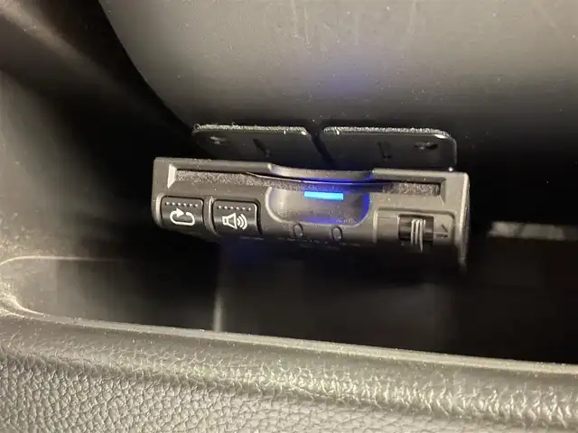 ホンダ Ｎ ＢＯＸ カスタム L 群馬県 2021(令3)年 7.6万km プレミアムベルベットパープル・パール ホンダセンシング/・衝突軽減ブレーキ/・レーンキープアシスト/・横滑り防止/・リアコーナーセンサー/・クルーズコントロール/・オートライト/・オートライト/・オートハイビーム/社外７インチナビ/・AM/FM/フルセグTV/・Bluetooth/CD/バックカメラ/片側電動スライドドア/LEDヘッドライト/LEDフォグランプ/ETC/前後ドライブレコーダー/純正フロアマット/純正ドアバイザー/プッシュスタート/スマートキー