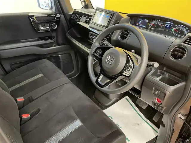 ホンダ Ｎ ＢＯＸ カスタム L 群馬県 2021(令3)年 7.6万km プレミアムベルベットパープル・パール ホンダセンシング/・衝突軽減ブレーキ/・レーンキープアシスト/・横滑り防止/・リアコーナーセンサー/・クルーズコントロール/・オートライト/・オートライト/・オートハイビーム/社外７インチナビ/・AM/FM/フルセグTV/・Bluetooth/CD/バックカメラ/片側電動スライドドア/LEDヘッドライト/LEDフォグランプ/ETC/前後ドライブレコーダー/純正フロアマット/純正ドアバイザー/プッシュスタート/スマートキー