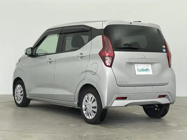 三菱 ｅＫワゴン M 富山県 2020(令2)年 4.3万km スターリングシルバーM カーオーディオ（AM/FM/CD/AUX）/衝突被害軽減ブレーキ/コーナーセンサー前後/横滑り防止装置/ABS/前席シートヒーター/リモコンキー/社外フロアマット/ベンチシート/アイドリングストップ/ドアバイザー