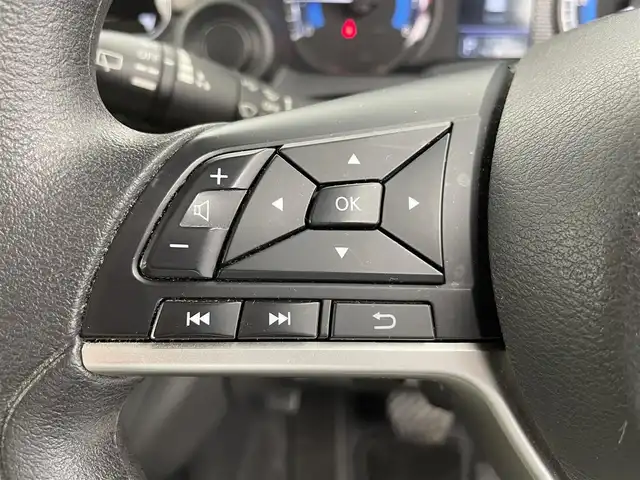 三菱 ｅＫワゴン M 富山県 2020(令2)年 4.3万km スターリングシルバーM カーオーディオ（AM/FM/CD/AUX）/衝突被害軽減ブレーキ/コーナーセンサー前後/横滑り防止装置/ABS/前席シートヒーター/リモコンキー/社外フロアマット/ベンチシート/アイドリングストップ/ドアバイザー