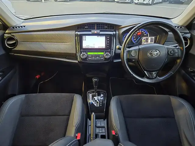 トヨタ カローラ フィールダー HV G エアロツアラー W×B 東京都 2015(平27)年 9.4万km ホワイトパールクリスタルシャイン 純正７インチナビ（NSZT-W64）　/・Bluetooth接続/・ワンセグTV/ドライブレコーダー/バックカメラ/純正フロアマット/純正15インチアルミホイール/ハーフレザーシート/AACエアコン（nanoe）/ドアバイザー/ETC