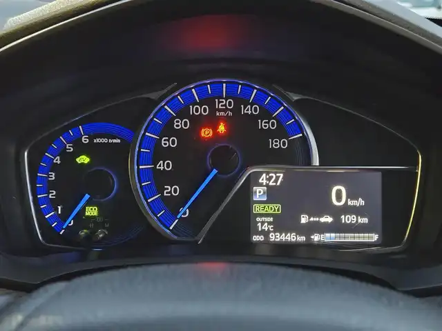 トヨタ カローラ フィールダー HV G エアロツアラー W×B 東京都 2015(平27)年 9.4万km ホワイトパールクリスタルシャイン 純正７インチナビ（NSZT-W64）　/・Bluetooth接続/・ワンセグTV/ドライブレコーダー/バックカメラ/純正フロアマット/純正15インチアルミホイール/ハーフレザーシート/AACエアコン（nanoe）/ドアバイザー/ETC