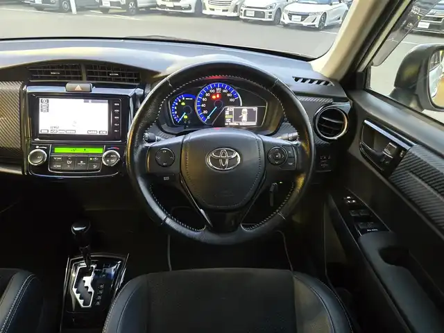 トヨタ カローラ フィールダー HV G エアロツアラー W×B 東京都 2015(平27)年 9.4万km ホワイトパールクリスタルシャイン 純正７インチナビ（NSZT-W64）　/・Bluetooth接続/・ワンセグTV/ドライブレコーダー/バックカメラ/純正フロアマット/純正15インチアルミホイール/ハーフレザーシート/AACエアコン（nanoe）/ドアバイザー/ETC