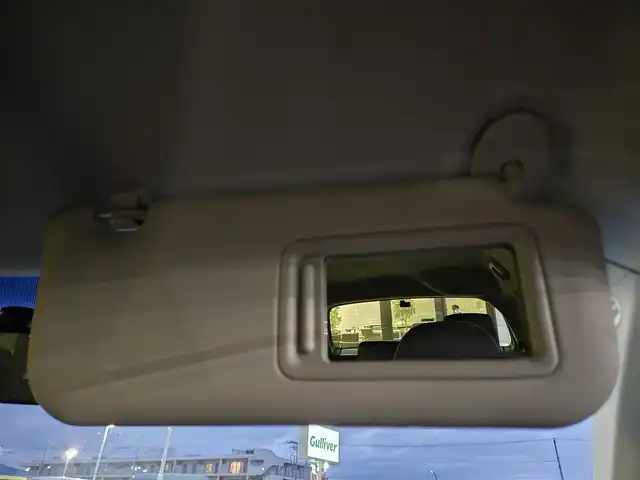 トヨタ カローラ フィールダー HV G エアロツアラー W×B 東京都 2015(平27)年 9.4万km ホワイトパールクリスタルシャイン 純正７インチナビ（NSZT-W64）　/・Bluetooth接続/・ワンセグTV/ドライブレコーダー/バックカメラ/純正フロアマット/純正15インチアルミホイール/ハーフレザーシート/AACエアコン（nanoe）/ドアバイザー/ETC