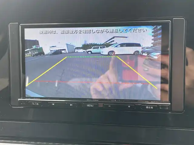 日産 ノート X FOUR 島根県 2023(令5)年 6.9万km ダークメタルグレー 4WD/社外メモリナビ　/(AM/FM/Ｂｌｕｅｔｏｏｔｈ接続)/前方ドライブレコーダー/ＥＴＣ　/バックカメラ　/インテリジェント　エマージェンシーブレーキ/レーンアシスト/後側方車両検知警報システム/前後コーナーセンサー/前席シートヒーター　/ステアリングヒーター/電動パーキングブレーキ/オートホールド　/オートハイビーム/ライト　/純正フロアマット/スペアキー1本