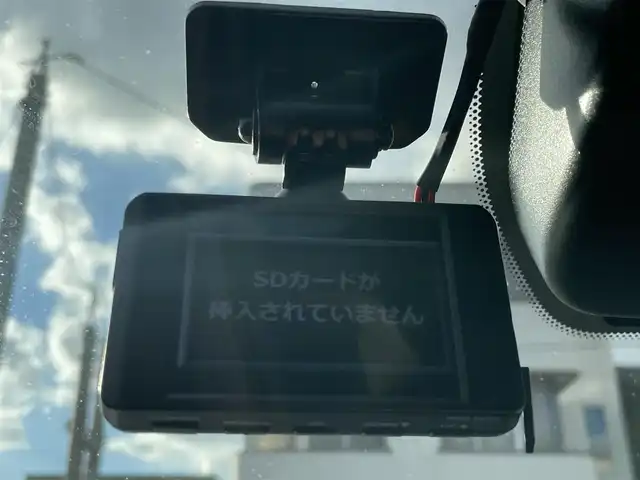 日産 ノート X FOUR 島根県 2023(令5)年 6.9万km ダークメタルグレー 4WD/社外メモリナビ　/(AM/FM/Ｂｌｕｅｔｏｏｔｈ接続)/前方ドライブレコーダー/ＥＴＣ　/バックカメラ　/インテリジェント　エマージェンシーブレーキ/レーンアシスト/後側方車両検知警報システム/前後コーナーセンサー/前席シートヒーター　/ステアリングヒーター/電動パーキングブレーキ/オートホールド　/オートハイビーム/ライト　/純正フロアマット/スペアキー1本