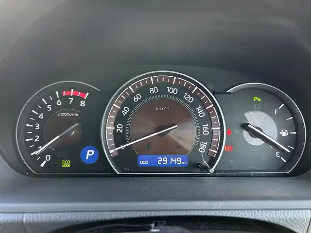 トヨタ エスクァイア Gi プレミアムパッケージ ブラックテーラード 大阪府 2019(平31)年 3万km ホワイトパールクリスタルシャイン 純正9インチナビ/・フルセグTV/BT/トヨタセーフティセンス /リアビューモニター /両側パワースライドドア /クルーズコントロール /ETC /前席シートヒーター /クリアランスソナー /純正15インチAW /純正フロアマット /LEDヘッド・フォグ/保証書・取説/スペアキー