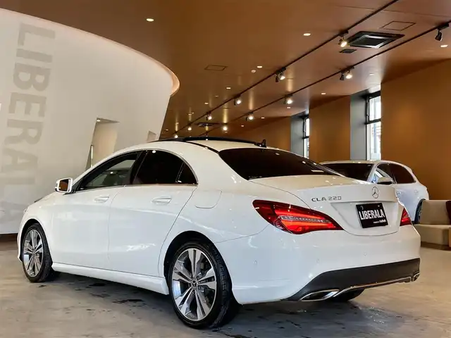 メルセデス・ベンツ ＣＬＡ２２０