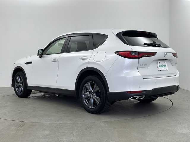 マツダ ＣＸ－６０ XD Sパッケージ 鹿児島県 2023(令5)年 0.6万km ロジウムホワイトプレミアムメタリック 純正SDナビ/(BT/CD/DVD/AM/FM/フルセグTV)/全方位カメラ/バックカメラ/革巻きステアリング/ステアリングスイッチ/レーダークルーズコントロール/レザーシート/運転席パワーシート/アイドリングストップ/純正ビルトインETC/純正前後ドライブレコーダー/前席シートヒーター/レーンキープアシスト/オートマチックハイビーム/前後コーナーセンサー/純正LEDヘッドライト/純正フロアマット/ターボ/取扱説明書