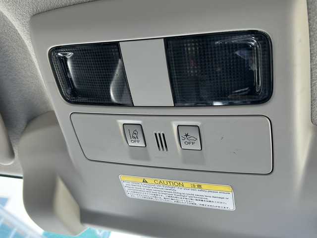 スバル インプレッサ スポーツ 2．0i－S アイサイト 秋田県 2012(平24)年 7.7万km オブシディアンブラックパール 登録時走行距離76232km/４WD/純正HDDナビ/社外ETC/クルーズコントロール/純正サイド・リアポイラーエアロパーツ/社外AW/運転席パワーシート
