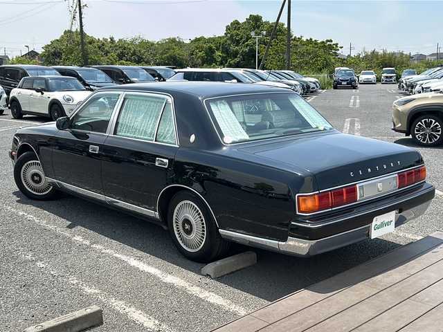 トヨタ センチュリー 千葉県 2007(平19)年 3.7万km ブラック 純正ナビ　純正リアモニター　本革シート　全席エアシート　全席シートヒーター　全席パワーシート　ＥＴＣ　クルコン　電動リアカーテン　ＤＶＤ　オートライト　純正マット　純正キーレス　純正１６インチＡＷ