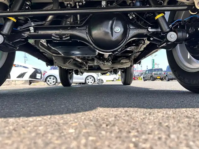 スズキ ジムニー XC 宮城県 2024(令6)年 0.1万km未満 シフォンアイボリーM 4型/セーフティサポート/・デュアルセンサーブレーキサポート/・誤発進抑制機能/・車線逸脱警報/・ふらつき警報/・先行車発進お知らせ機能/・標識認識機能/・ハイビームアシスト/リアパーキングセンサー/シートヒーター/革巻きステアリング/ステアリングスイッチ/クルーズコントロール/LEDヘッドランプ/ヘッドランプウォッシャー/フォグランプ/オートライト/スマートキー/プッシュスタート/スペアキー/電動格納ミラー/純正16インチAW/W/サイド/カーテンエアバッグ