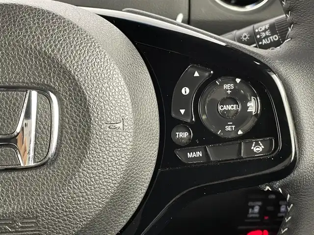 ホンダ Ｎ ＢＯＸ カスタム L ターボ 埼玉県 2021(令3)年 3.5万km プラチナホワイトパール 純正８インチナビ　Ｂｌｕｅｔｏｏｔｈ　フルセグＴＶ　バックカメラ　レーダークルーズコントロール　ハーフレザーシート　シートヒーター　コーナーセンサー　前後ドライブレコーダー　ビルトインＥＴＣ