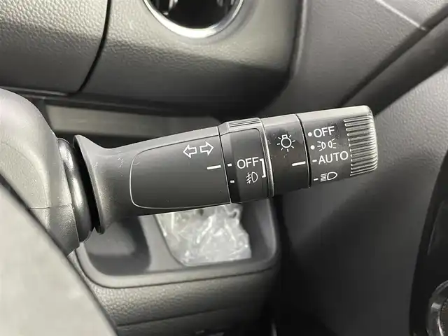 ホンダ Ｎ ＢＯＸ カスタム L ターボ 埼玉県 2021(令3)年 3.5万km プラチナホワイトパール 純正８インチナビ　Ｂｌｕｅｔｏｏｔｈ　フルセグＴＶ　バックカメラ　レーダークルーズコントロール　ハーフレザーシート　シートヒーター　コーナーセンサー　前後ドライブレコーダー　ビルトインＥＴＣ