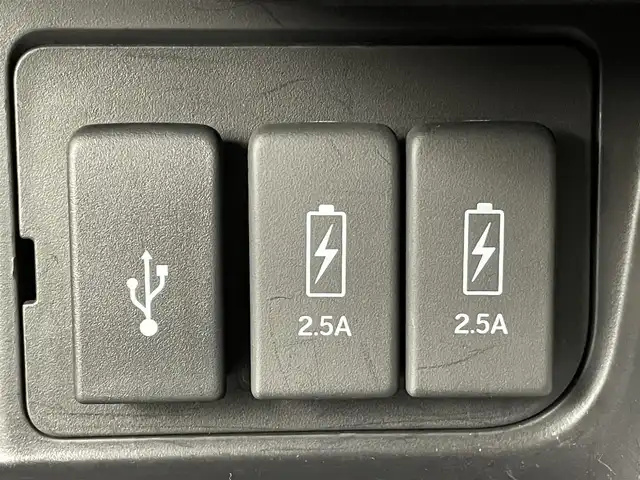 ホンダ Ｎ ＢＯＸ カスタム L ターボ 埼玉県 2021(令3)年 3.5万km プラチナホワイトパール 純正８インチナビ　Ｂｌｕｅｔｏｏｔｈ　フルセグＴＶ　バックカメラ　レーダークルーズコントロール　ハーフレザーシート　シートヒーター　コーナーセンサー　前後ドライブレコーダー　ビルトインＥＴＣ