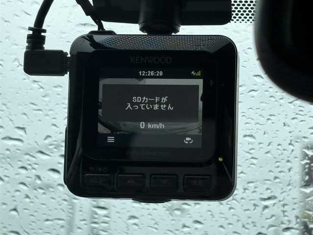 トヨタ エスクァイア Gi プレミアムパッケージ ブラックテーラード 鹿児島県 2019(令1)年 4.2万km スパークリングブラックパールクリスタルシャイン 純正10インチナビ　NSZN-Z68T/AM/FM/Bluetooth/DISC/USB/TV/SD/HDMI/両側電動スライドドア/バックカメラ/ハーフレザーシート/ハンドルヒーター/ETC2.0/前後ドライブレコーダー/シートヒーター/純正15インチアルミホイール/LEDヘッドライト/フォグライト/オートライト/アイドリングストップ/スマートキー/純正フロアマット/レーンキープアシスト/プッシュスタート
