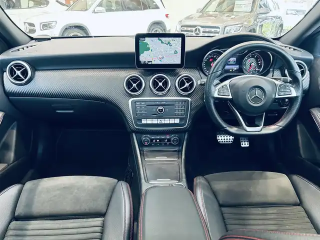 メルセデス・ベンツ Ａ１８０ AMG スタイル 大阪府 2018(平30)年 4.2万km コスモスブラック サンルーフ/レーダーセーフティ/ハーフレザー/メモリ付きパワーシート/シートヒーター/純正ナビ/TV/バックカメラ/applecarplay/ACC/ブラインドスポット/純正18インチAW/LEDヘッドライト/クリアランスソナー