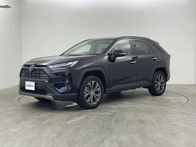 トヨタ ＲＡＶ４ ハイブリッドG 群馬県 2024(令6)年 1.5万km アティチュードブラックマイカ 純正ナビ　サンルーフ　全方位　衝突軽減　アダプティブクルーズコントロール　アダプティブヘッドライト　ステアリングヒーター　レーンアシスト　電動リアゲート　ドラレコ　　エアシート　ＢＳＭ　禁煙