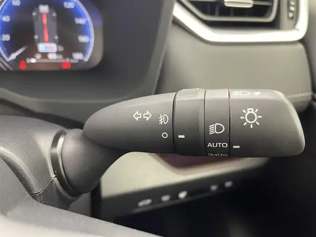 トヨタ ＲＡＶ４ ハイブリッドG 群馬県 2024(令6)年 1.5万km アティチュードブラックマイカ 純正ナビ　サンルーフ　全方位　衝突軽減　アダプティブクルーズコントロール　アダプティブヘッドライト　ステアリングヒーター　レーンアシスト　電動リアゲート　ドラレコ　　エアシート　ＢＳＭ　禁煙