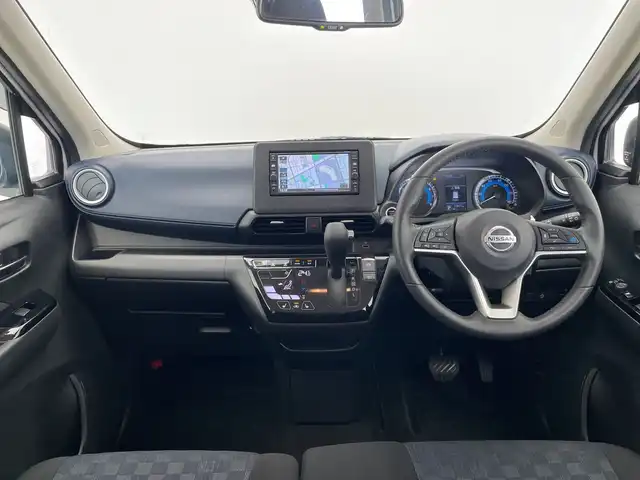 日産 デイズ HWS Gターボ アーバンクロム プロパイロットED 愛知県 2022(令4)年 2.2万km ホワイトパール プロパイロット/衝突被害軽減ブレーキ/純正7インチSDナビ（あり）/全方位カメラ/クルーズコントロール/シートヒーター/フルセグTV/CD/Bluetooth/コーナーセンサー/純正アルミホイール/LEDヘッドライト/レーンキープアシスト/ステアリングスイッチ/スマートキー/プッシュスタート