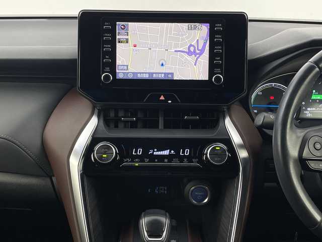 トヨタ ハリアー ハイブリッド G レザーパッケージ 新潟県 2020(令2)年 4.8万km ブラック トヨタセーフティセンス/純正コネクトビ/ Bluetooth/フルセグTV/バックカメラ/パワーバックドア/レーダークルーズコントロール/LEDオートライト/オートハイビーム/レザーシート/メモリ付パワーシート/シートヒーター/シートベンチレーション/純正18インチアルミホイール/クリアランスソナー/デジタルインナーミラー/スマートキー/ビルトインETC