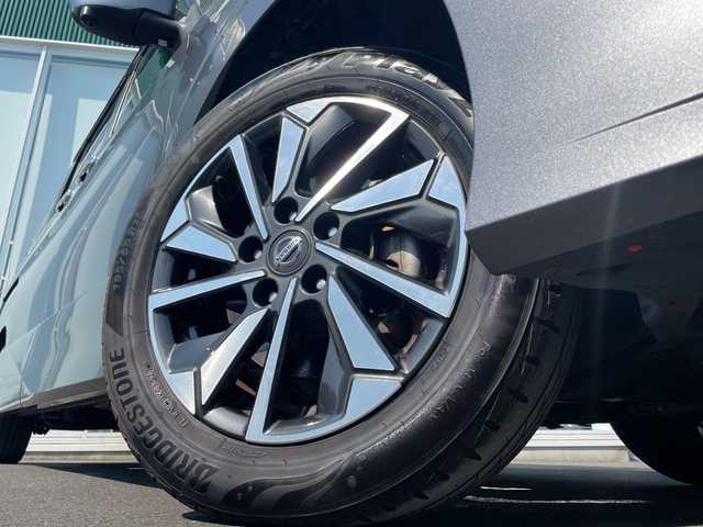 日産 セレナ ハイウェイスター V 神奈川県 2021(令3)年 5.2万km ダークメタルグレー 純正ナビゲーション/CD/DVD/Bluetooth/フリップダウンモニター/バックカメラ/全周囲カメラ/ドライブレコーダー/パワースライドドア/プロパイロットパーキング/クルーズコントロール/ビルドインETC/LEDヘッドライト/フォグランプ/オートライト/純正フロアマット/純正アルミホイール/ABS/横滑り防止装置/盗難防止装置/衝突被害軽減システム/カーテンエアバック/電動格納ミラー/ドアバイザー