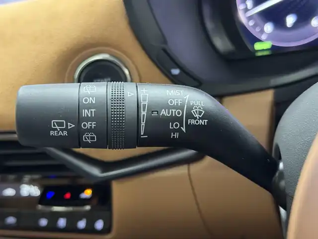 マツダ ＣＸ－６０ XD HV プレミアムスポーツ 三重県 2022(令4)年 1.9万km ソウルレッドクリスタルM ディーゼルターボ・マイルドハイブリッド/4WD/MTモード付8AT/12.3インチナビ/（FM/AM/Bluetooth/USB/CarPlay/AndroidAuto/TV/HDMI）/360°ビュー・モニター/BOSEサウンドシステム（12スピーカー）/ドライブレコーダー前後/ETC/i-ACTIVSENSE/・スマートブレーキサポート/・レーダークルーズコントロール/・クルージング&トラフィックサポート/・ドライバー異常時対応システム/・ドライバーモニタリング/・レーンキープアシストシステム/・ブラインドスポットモニタリング/・クロストラフィックアラート（前後）/・パーキングセンサー（前後）/・ヒルディセントコントロール/など/装備/・パノラマサンルーフ/・茶革（ナッパレザー＆レガーヌ：人工皮革）/・シートヒーター（D/N/2nd左右）＆ベンチレーション（D/N）/・ステアリングヒーター/・10wayパワーシート（Dメモリー付/N）/・ハンズフリーパワーリフトゲート/・ドライバーパーソナライズ/・アクティブドライビングディスプレイ/・150W電源/・ワイヤレス充電/・左右独立オートエアコン/・純正20inAW/・スマートキーx2/など