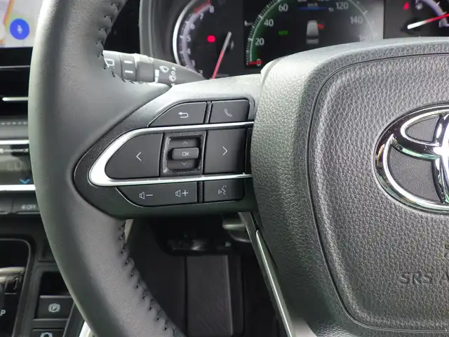 トヨタ ノア S－Z 千葉県 2024(令6)年 0.4万km ホワイトパールクリスタルシャイン Toyota Safety Sense/・プリクラッシュセーフティ/・レーンディパーチャーアラート/・オートハイビーム/・レーダークルーズコントロール/パワーバックドア/両側パワースライドドア/10.5インチ純正コネクティッドナビ/地デジTV/【DVD/CD再生機能　Bluetooth接続】/バックカメラ/ドライブレコーダー（前後撮影）【TZ-DR210】/ハーフレザーシート/前席シートヒーター/後席オットマン/革巻きステアリング/ステアリングスイッチ/ETC（2.0）/LEDヘッドライト/フォグライト/ウインカーミラー/クリアランスソナー/純正17インチアルミホイル/サイド/カーテンエアバッグ/スマートキー