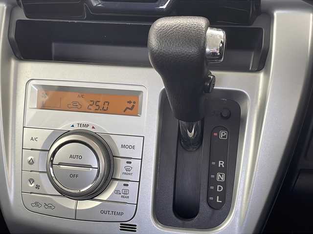 マツダ フレア クロスオーバー XS 千葉県 2015(平27)年 4.1万km フェニックスレッドパール/ブラック 衝突被害軽減システム/横滑り防止装置/純正V6型SDナビ（CA9PC）/　（Bluetooth/CD/DVD/フルセグTV/USB）/バックカメラ/アイドリングストップ/パワーステアリング/シートヒーター（D席）/社外フロアマット/オートライト/キセノンヘッドライト/フォグランプ/純正15インチアルミホイール