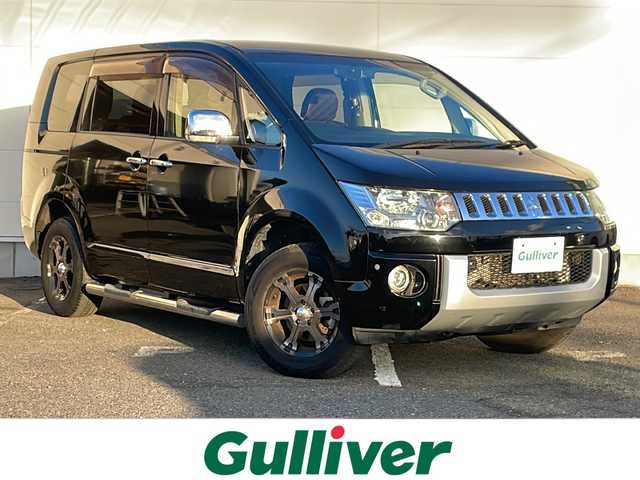三菱 デリカＤ：５ D－Power package 岩手県 2017(平29)年 7.6万km ダイヤモンドブラックマイカ ＡＬＰＩＮＥ９型ナビ　ＡＬＰＩＮＥフリップダウンモニター　ダブルゾーン再生　両側電動スライドドア　ドラレコ　クルコン　コーナーセンサー　革調シートカバー　サイド／バックカメラ　パドルシフト　ＥＴＣ