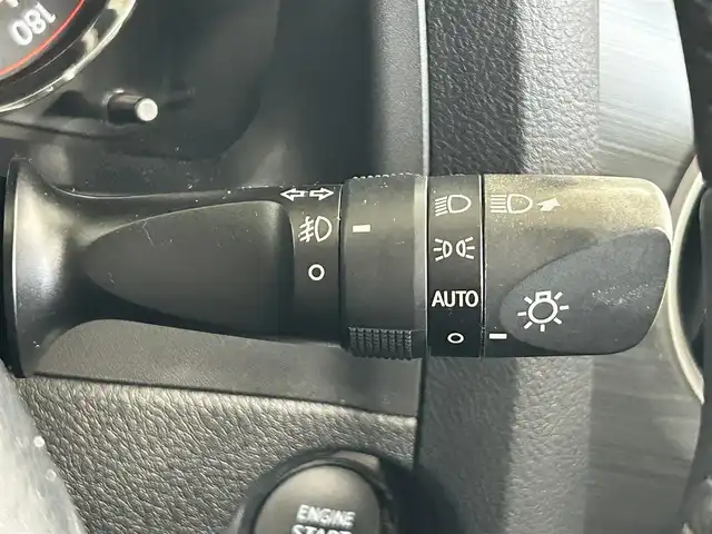 トヨタ オーリス 150X Sパッケージ 道央・札幌 2014(平26)年 8.8万km ブラックマイカ /ワンオーナー//4WD//純正SDナビ/(CD/AM/FM/BT/フルセグ)//寒冷地仕様//フロントワイパーデアイサー//AFS//ETC//HIDヘッドライト//フォグライト//12V/120W//横滑り防止//前後ドライブレコーダー//オートライト//レザーステアリング//ステアリングスイッチ//ツィーター//バニティミラー//ウィンカーミラー//オールオートパワーウィンドウ//純正フロアマット//プッシュスタート//スマートキー//社外AW195/65/15　2022年製/　冬タイヤセット　6分山積み込み//取扱説明書//ナビ説明書//保証書