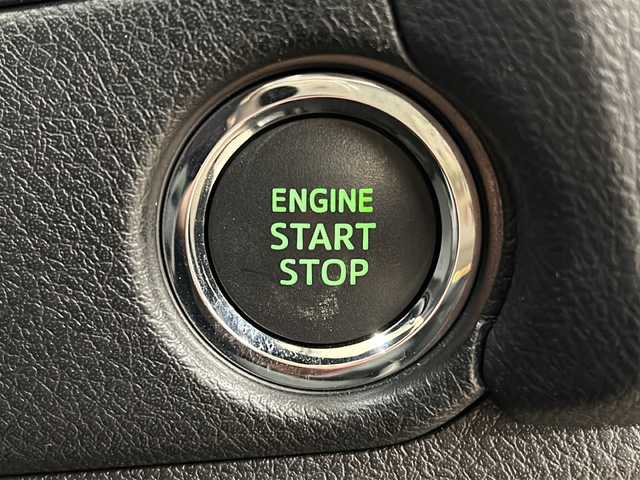 トヨタ オーリス 150X Sパッケージ 道央・札幌 2014(平26)年 8.8万km ブラックマイカ /ワンオーナー//4WD//純正SDナビ/(CD/AM/FM/BT/フルセグ)//寒冷地仕様//フロントワイパーデアイサー//AFS//ETC//HIDヘッドライト//フォグライト//12V/120W//横滑り防止//前後ドライブレコーダー//オートライト//レザーステアリング//ステアリングスイッチ//ツィーター//バニティミラー//ウィンカーミラー//オールオートパワーウィンドウ//純正フロアマット//プッシュスタート//スマートキー//社外AW195/65/15　2022年製/　冬タイヤセット　6分山積み込み//取扱説明書//ナビ説明書//保証書