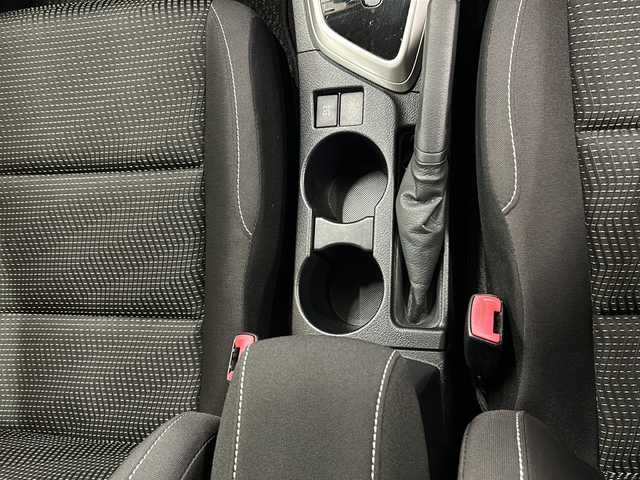 トヨタ オーリス 150X Sパッケージ 道央・札幌 2014(平26)年 8.8万km ブラックマイカ /ワンオーナー//4WD//純正SDナビ/(CD/AM/FM/BT/フルセグ)//寒冷地仕様//フロントワイパーデアイサー//AFS//ETC//HIDヘッドライト//フォグライト//12V/120W//横滑り防止//前後ドライブレコーダー//オートライト//レザーステアリング//ステアリングスイッチ//ツィーター//バニティミラー//ウィンカーミラー//オールオートパワーウィンドウ//純正フロアマット//プッシュスタート//スマートキー//社外AW195/65/15　2022年製/　冬タイヤセット　6分山積み込み//取扱説明書//ナビ説明書//保証書