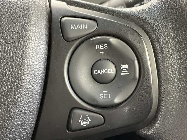 ホンダ フリード ハイブリット G ブラックスタイル 新潟県 2022(令4)年 6.8万km プラチナホワイトパール 9インチ純正メモリナビ/　フルセグTV/Bluetooth/CD/DVD/USB/HDMI/衝突被害軽減ブレーキ/レーンキープアシスト/レーダークルーズコントロール/コーナーセンサー/フリップダウンモニター/前後ドライブレコーダー【DRH-224SD】/前席シートヒーター/バックモニター/ビルトインETC/ステアリングスイッチ