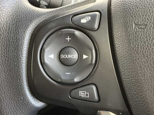 ホンダ フリード ハイブリット G ブラックスタイル 新潟県 2022(令4)年 6.8万km プラチナホワイトパール 9インチ純正メモリナビ/　フルセグTV/Bluetooth/CD/DVD/USB/HDMI/衝突被害軽減ブレーキ/レーンキープアシスト/レーダークルーズコントロール/コーナーセンサー/フリップダウンモニター/前後ドライブレコーダー【DRH-224SD】/前席シートヒーター/バックモニター/ビルトインETC/ステアリングスイッチ