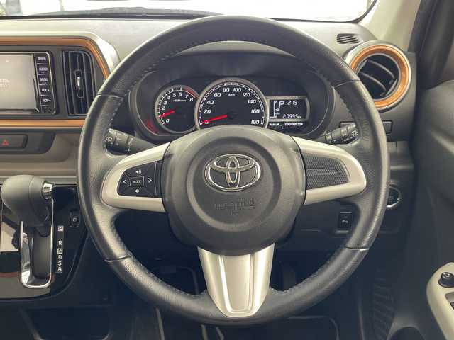 トヨタ パッソ モーダ　Gパッケージ 岐阜県 2019(平31)年 2.8万km ダークエメラルドマイカ 純正7インチナビ/AM/FM/CD/DVD/SD/BT/USB/ワンセグ/バックカメラ/ビルトインETC/D席シートヒーター/LEDヘッドライト/フォグランプ/前後コ－ナーセンサー/寒冷地仕様/プリクラッシュセーフティ/レーンキープアシスト/アイドリングストップ/プッシュスタート/スマートキー/スペアキー/純正フロアマット/純正サイドバイザー/純正14インチAW