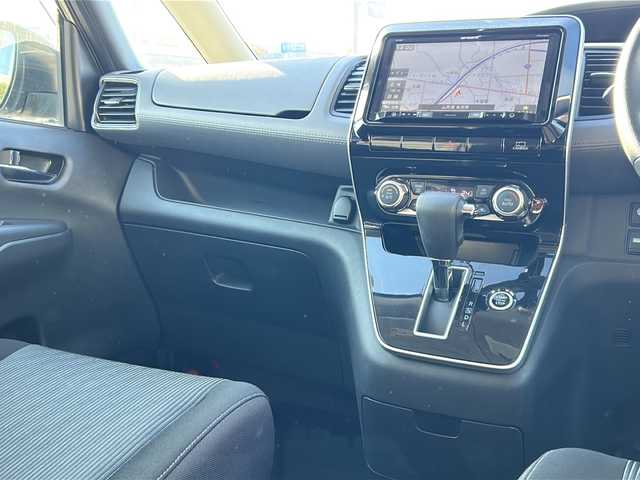 日産 セレナ ハイウェイスター V 山形県 2020(令2)年 7.8万km ダークメタルグレー 4WD/エマージェンシーブレーキ/クルーズコントロール/ブラインドスポットモニター/全方位カメラ/レーンキープアシスト/横滑り防止装置/前後ドライブレコーダー/純正9インチナビ/（Bluetooth/フルセグ/ＤＶＤ/AM/FM)/テレビキャンセラー/両側パワースライドドア/ETC/スマートキー/純正エンジンスターター/電動格納ミラー/ドアバイザー/オートLEDライト/フォグランプ/純正アルミホイール