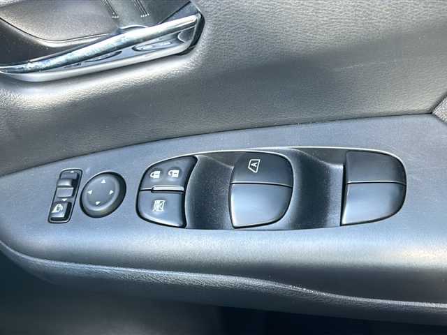 日産 セレナ ハイウェイスター V 山形県 2020(令2)年 7.8万km ダークメタルグレー 4WD/エマージェンシーブレーキ/クルーズコントロール/ブラインドスポットモニター/全方位カメラ/レーンキープアシスト/横滑り防止装置/前後ドライブレコーダー/純正9インチナビ/（Bluetooth/フルセグ/ＤＶＤ/AM/FM)/テレビキャンセラー/両側パワースライドドア/ETC/スマートキー/純正エンジンスターター/電動格納ミラー/ドアバイザー/オートLEDライト/フォグランプ/純正アルミホイール