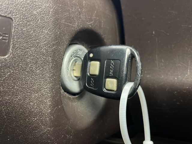 トヨタ パッソ X 秋田県 2014(平26)年 10.5万km ホワイト 4WD/社外メモリナビ/ワンセグTV/AM/FM/CD/バックカメラ　/前後ドライブレコーダー/ETC/HIDライト　/横滑り防止装置　/電動格納ミラー　/ヘッドライトレベライザー　/リモコンキー　/純正フロアマット　/社外アルミホイール/取扱説明書