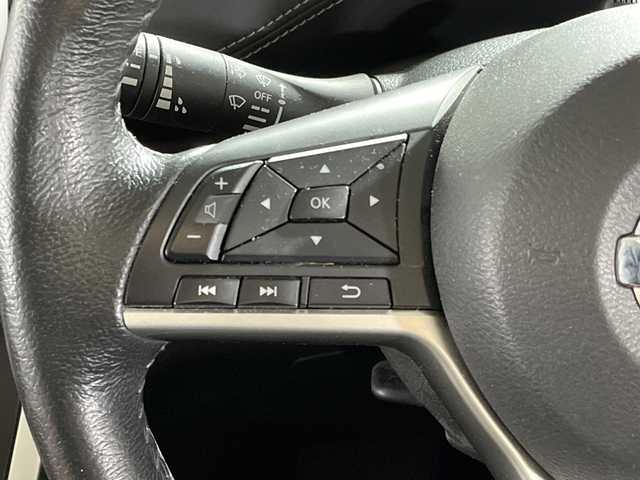 日産 セレナ e－パワー ハイウェイスター V 福岡県 2019(平31)年 4.4万km ダイヤモンドブラック 純正ディーラーナビ（CD/DVD/AUX/Bluetooth） 全方位車外カメラ フルセグ プロパイロット 純正ビルトインETC 3列シート WAC 前後コーナーセンサー 前方ドライブレコーダー フルフラットシート ウォークスルー 純正フロアマット 両側パワースライドドア LEDヘッドライト 衝突被害軽減システム 保証書付き 取扱説明書付き スマートキー スペアキー