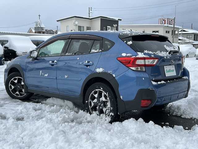 スバル インプレッサ ＸＶ 2．0i－L アイサイト 秋田県 2018(平30)年 0.8万km クォーツブルーP 4WD/ワンオーナー/社外メモリナビ/Bluetooth、CD/DVD、フルセグTV/バックカメラ/ETC/レーダークルーズコントロール/純正17インチAW/スペアキー