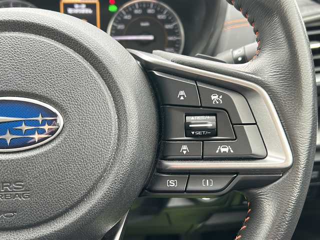 スバル インプレッサ ＸＶ 2．0i－L アイサイト 秋田県 2018(平30)年 0.8万km クォーツブルーP 4WD/ワンオーナー/社外メモリナビ/Bluetooth、CD/DVD、フルセグTV/バックカメラ/ETC/レーダークルーズコントロール/純正17インチAW/スペアキー