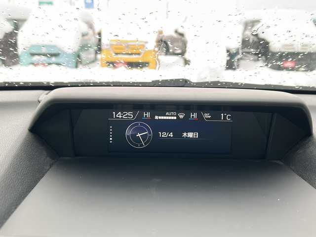 スバル インプレッサ ＸＶ 2．0i－L アイサイト 秋田県 2018(平30)年 0.8万km クォーツブルーP 4WD/ワンオーナー/社外メモリナビ/Bluetooth、CD/DVD、フルセグTV/バックカメラ/ETC/レーダークルーズコントロール/純正17インチAW/スペアキー