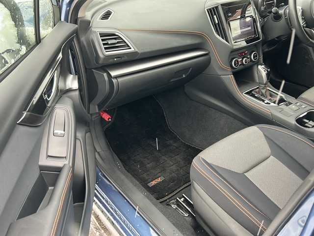 スバル インプレッサ ＸＶ 2．0i－L アイサイト 秋田県 2018(平30)年 0.8万km クォーツブルーP 4WD/ワンオーナー/社外メモリナビ/Bluetooth、CD/DVD、フルセグTV/バックカメラ/ETC/レーダークルーズコントロール/純正17インチAW/スペアキー